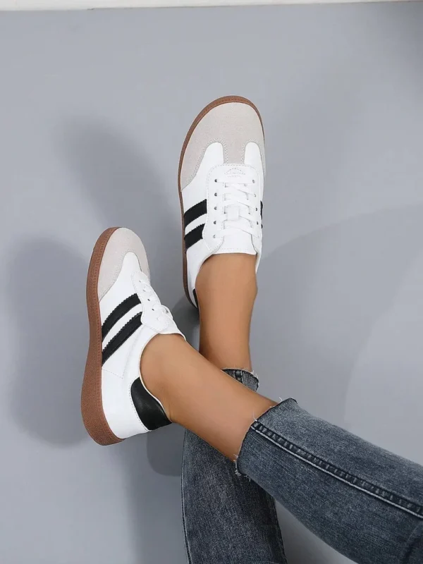Layasa Colorblock Ultra Soft Cushion Flat Sneakers