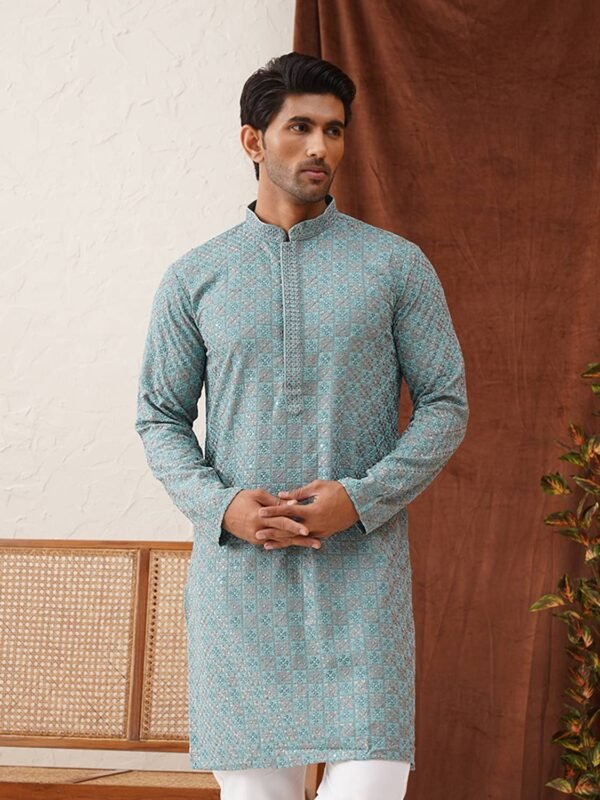 Jompers Men Embroidered, Checkered Viscose Kurta